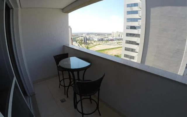 Flat no Brookfield Towers 27º Andar
