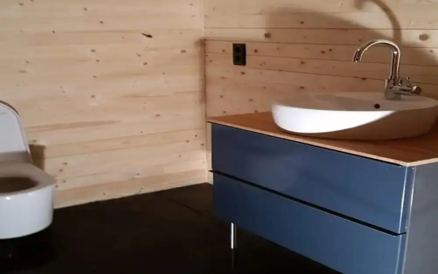 Chalet in Rossiniere Near Glacier & Lake