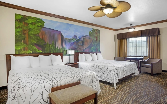 Best Western Plus Yosemite Gateway Inn