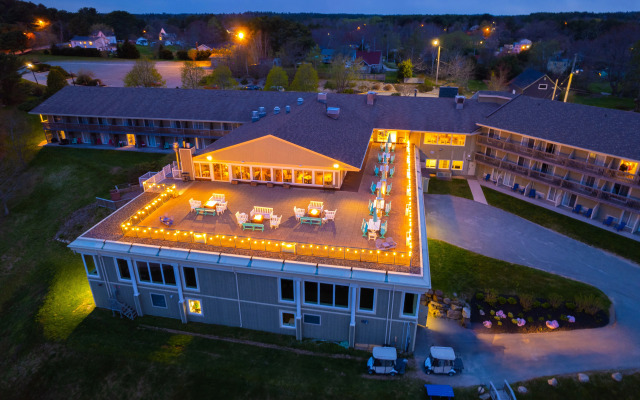 Oak Island Resort & Conference Centre