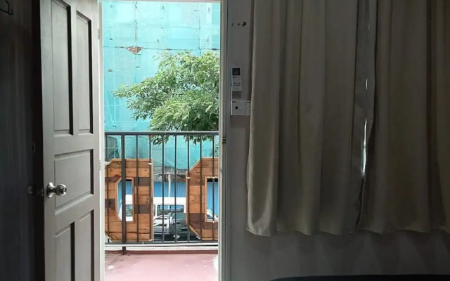 HOOD - Hostel