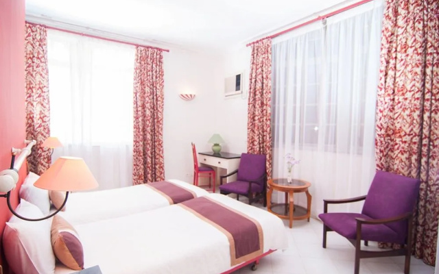Hotel De France