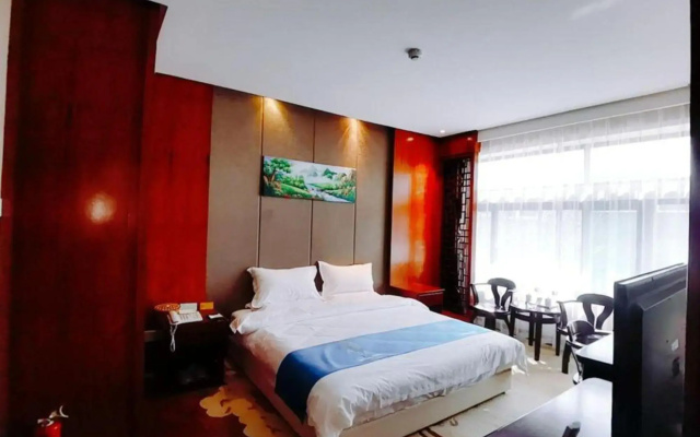 Tralin Hotel