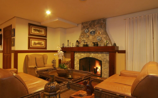Esquilo Hotel