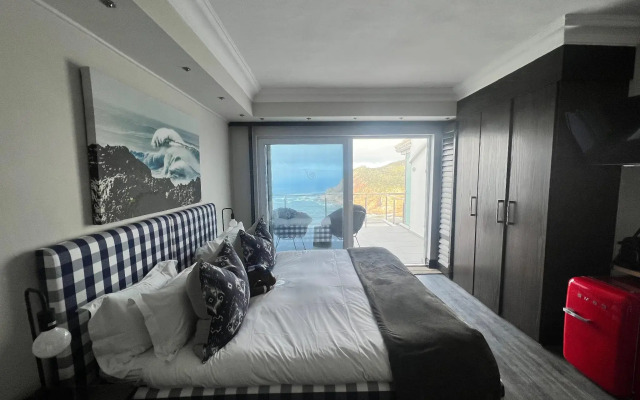 Head over Hills Luxury Retreat