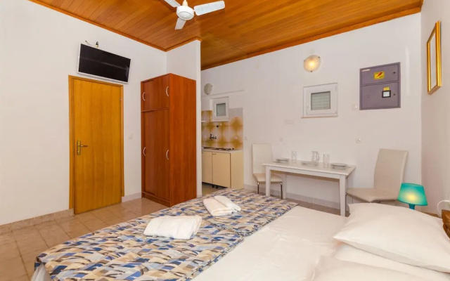 Apartment Arkaj