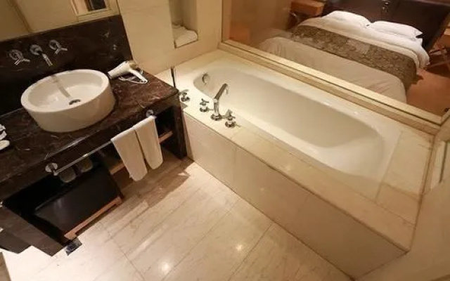 Yixuan Apartment