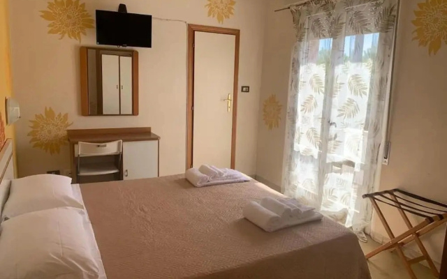 Smile Beach Hotel