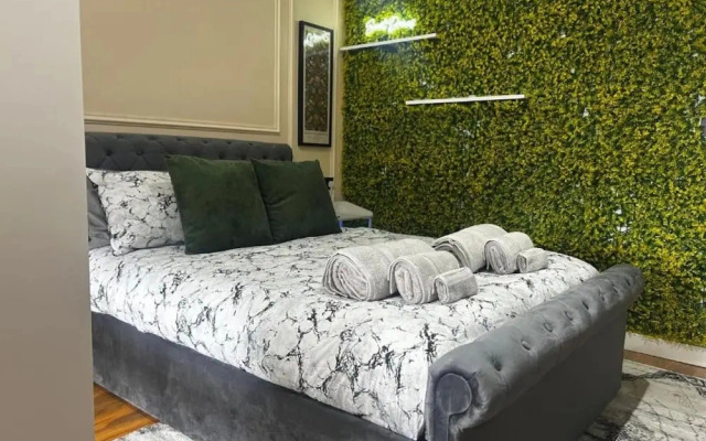 Cozy 1BR Mickle Trafford Stay Sleeps 3