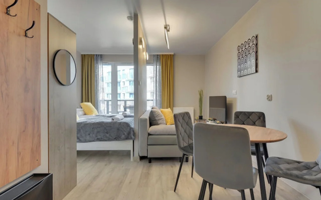 Mostek 246 - Grey by Grand Apartments