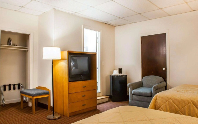 Rodeway Inn Middletown - Newport
