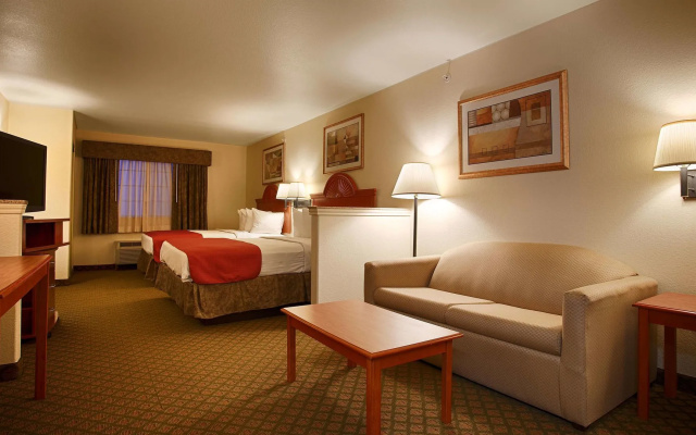 Best Western Henrietta Inn & Suites