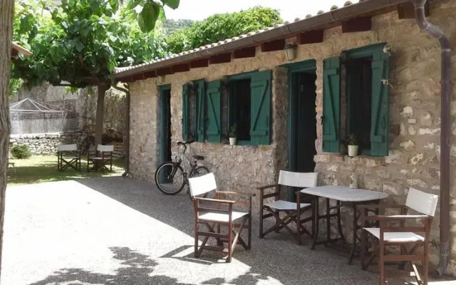 Leludas guesthouse
