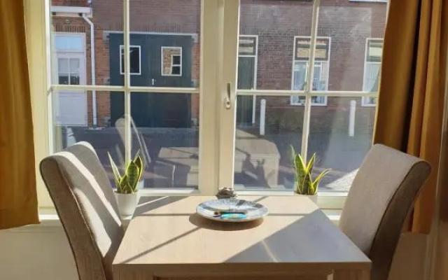 Hout 25