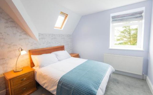 Gwesty Gadlys Hotel
