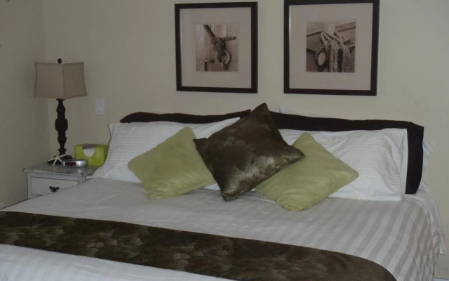 Selah Guest House