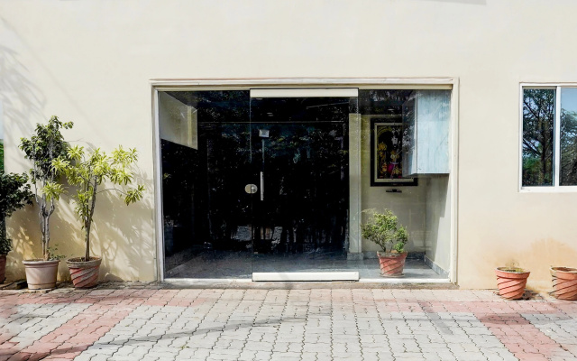 OYO Hotel O Renigunta Near Railway Station