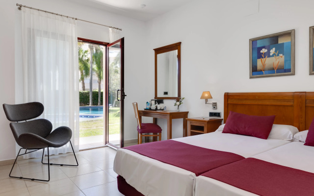 Hotel Daniya Denia
