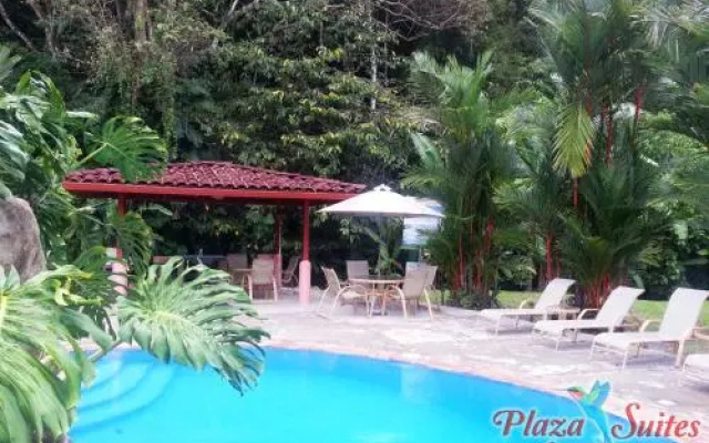 Plaza Suites