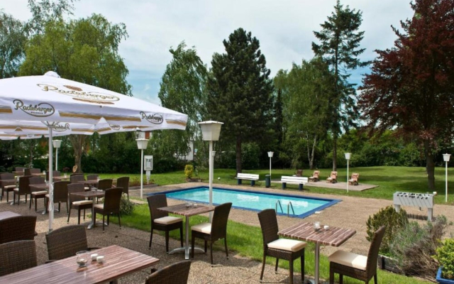 Sunday Hotel Saarbruecken Sued Triple Room
