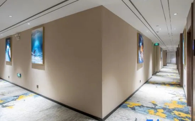 Yeste International Hotel (Chongzuo Youyi Avenue South Railway Station)