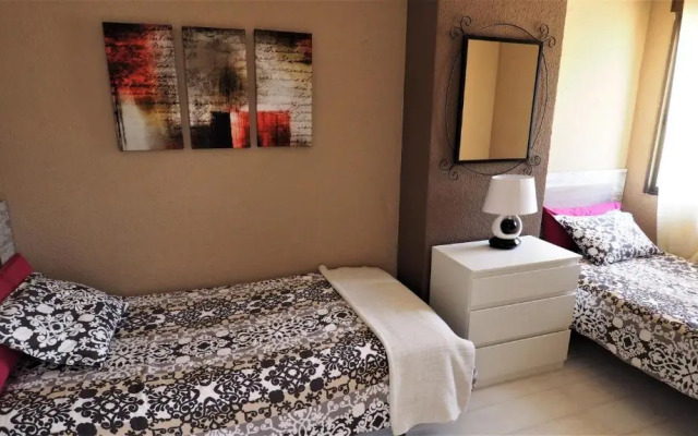 Claire Seaview & Beach-apartment