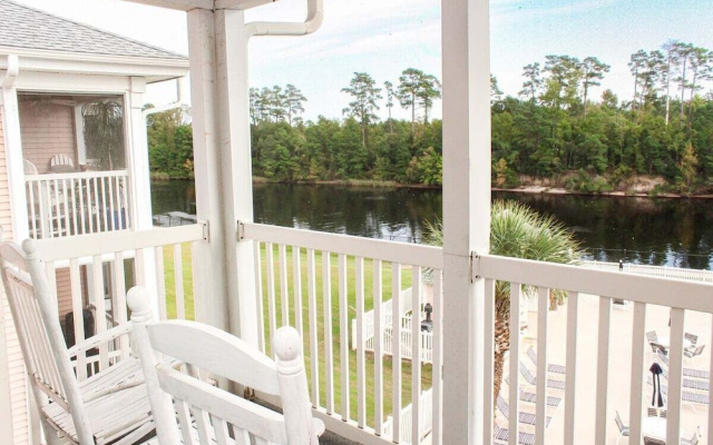 Waterway Village 18G