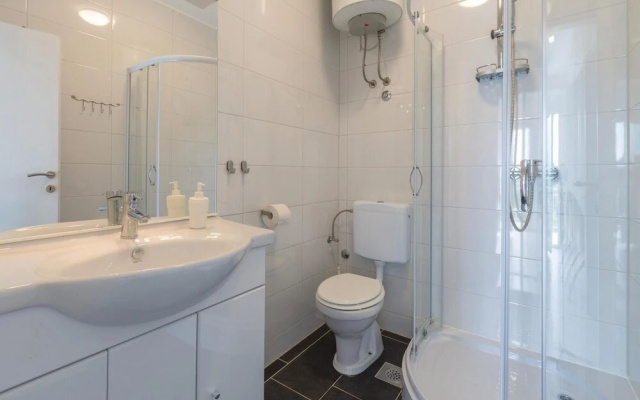 Awesome Apartment in Porec With 1 Bedrooms