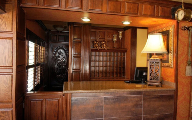 El Dorado Inn
