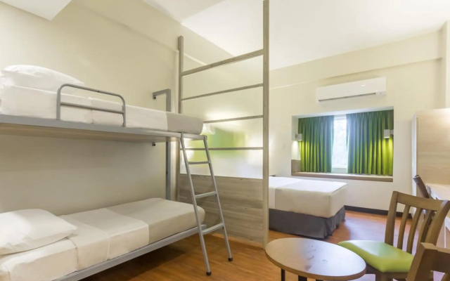 Microtel Inn & Suites by Wyndham San Fernando