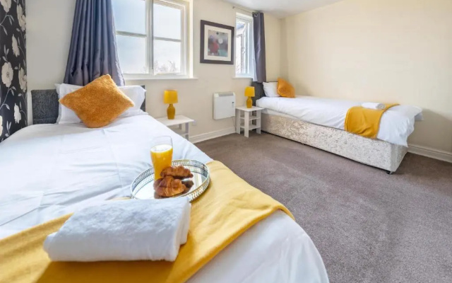 Lovegrove Contractor Stay with Free WI-FI in Slough