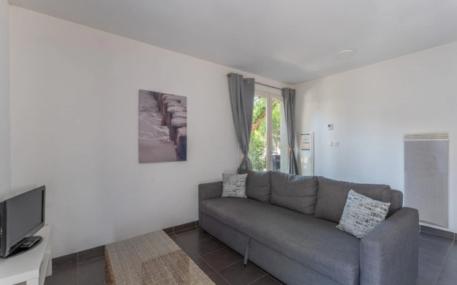 Lacanau Stay, 100m to Lake & Pool