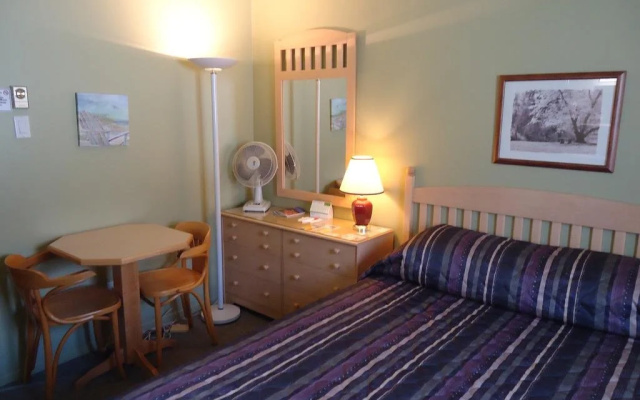 Auberge Du Village