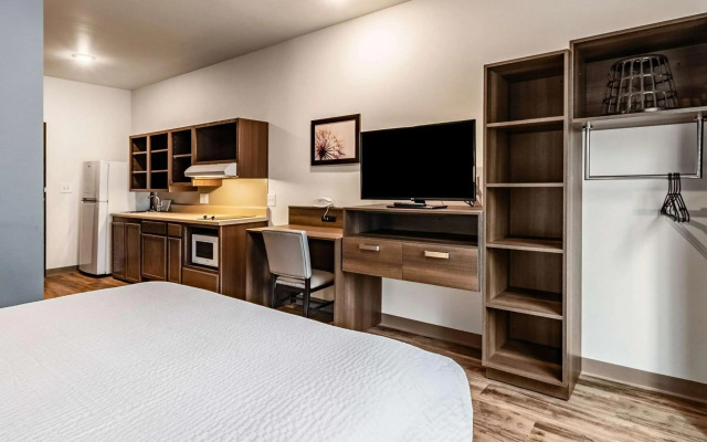 WoodSpring Suites Indianapolis Zionsville