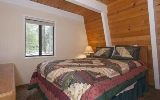 Kaley Vacation Rental Cabin
