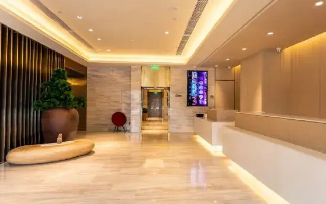 Ji Hotel (Longhu Wanda Plaza)