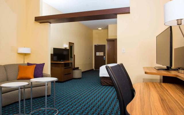 Fairfield Inn & Suites by Marriott Lincoln Southeast