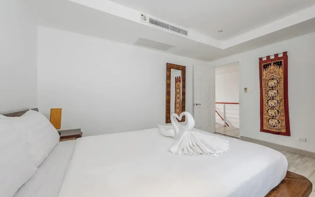 Sea View 2BR Condo Prime Location C236