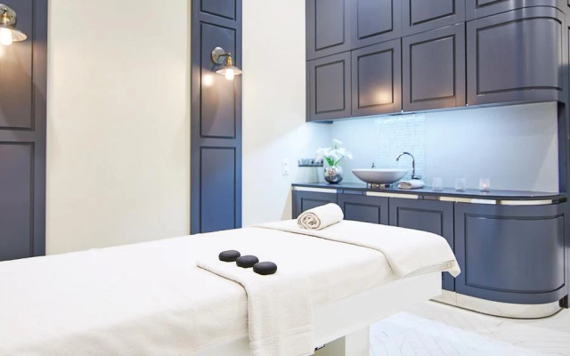 Diune Hotel