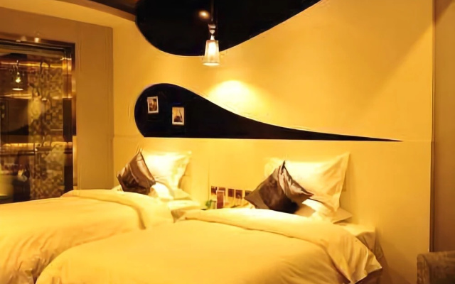 Zhongyue Shuijing Hotel
