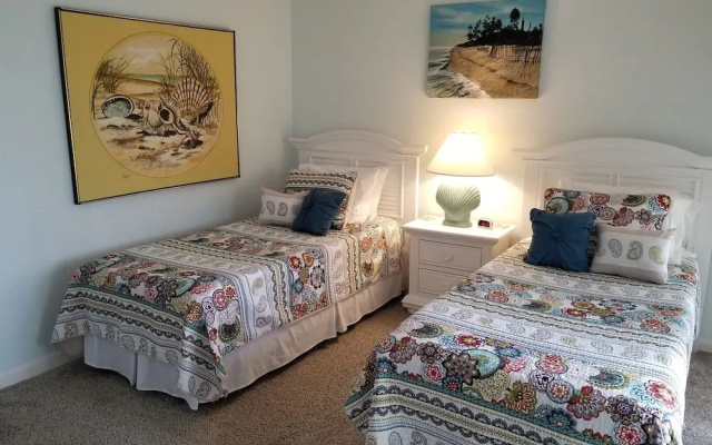 Island House D224 Condo