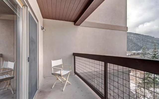 201 Oro Grande 2 Bedroom Condo by RedAwning