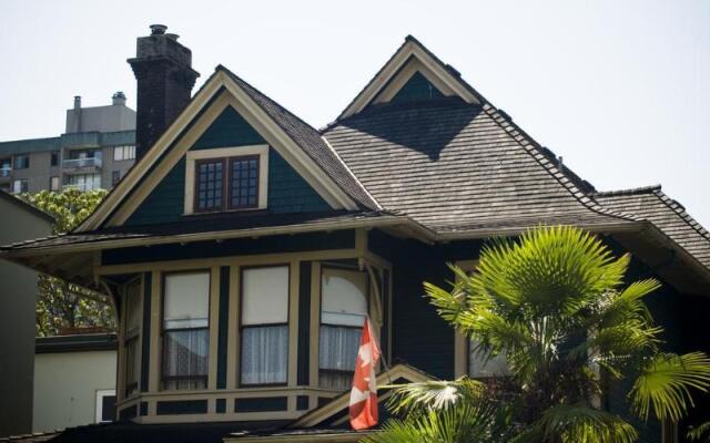 Отель O Canada House Bed & Breakfast Канада, Ванкувер - отзывы, цены и фото номеров - забронировать отель O Canada House Bed & Breakfast онлайн вид на фасад