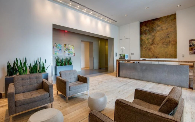 1330 Boylston