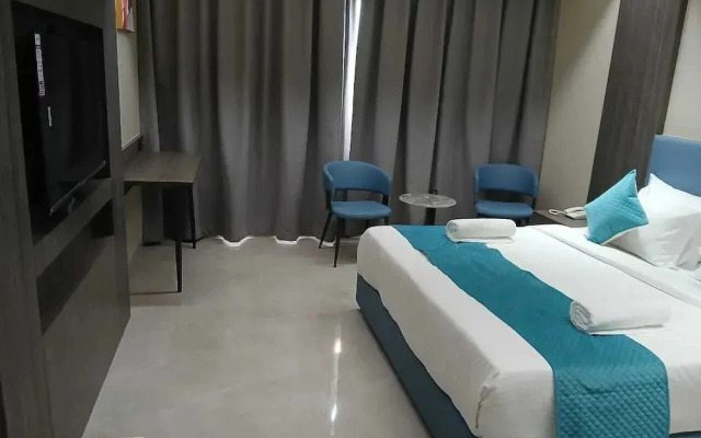 Hotel Tulips inn by VKG