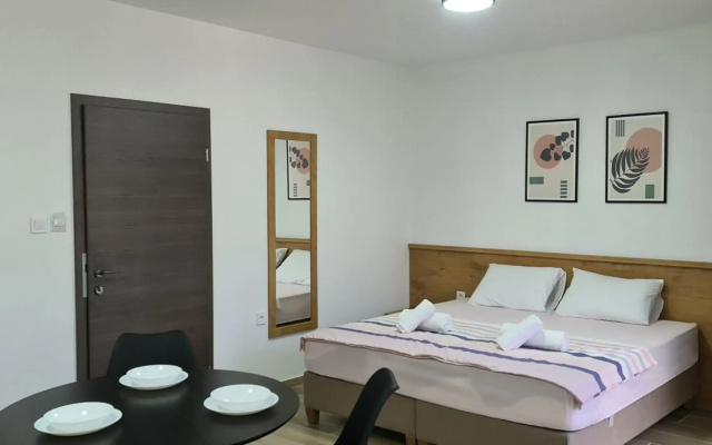 G&G Suites