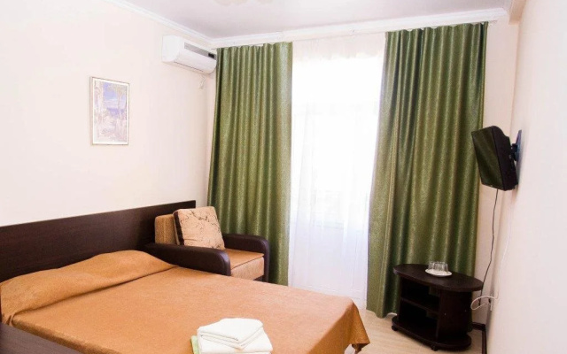 The Hloya Inn