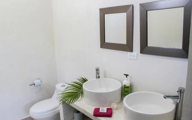 Akumal Jungle Hotel