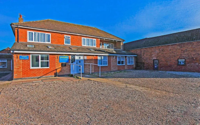 Hathern Aparthotel