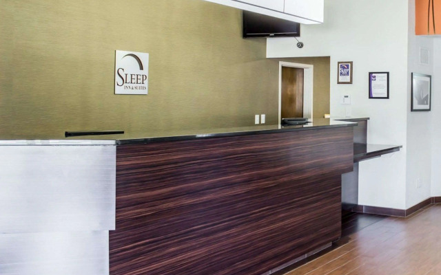 Sleep Inn & Suites Spring Lake - Fayetteville near Fort Bragg